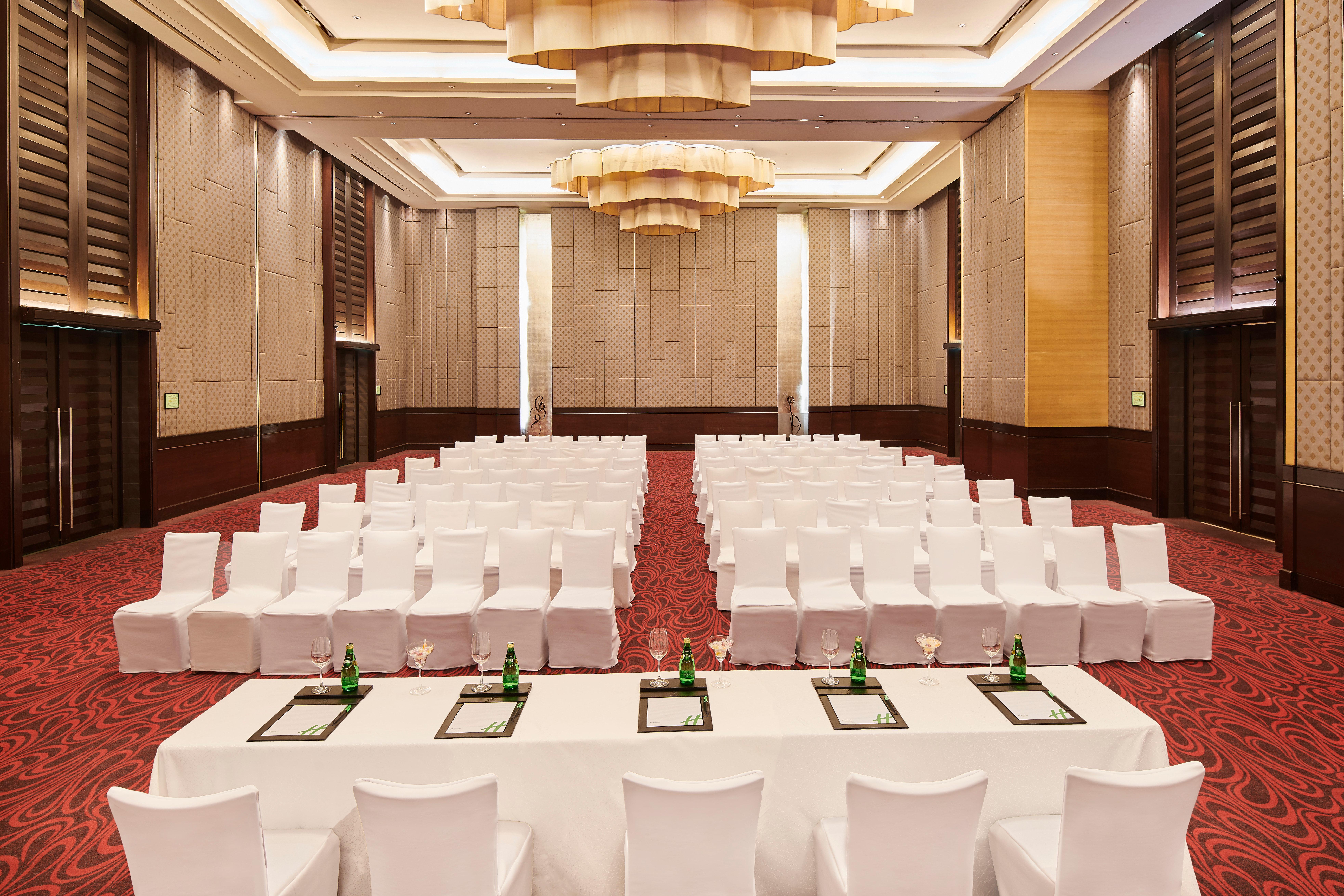 Holiday Inn Mumbai International Airport By Ihg Eksteriør bilde The Grand Ballroom