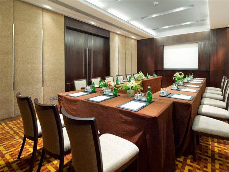 Holiday Inn Mumbai International Airport By Ihg Eksteriør bilde Meeting room