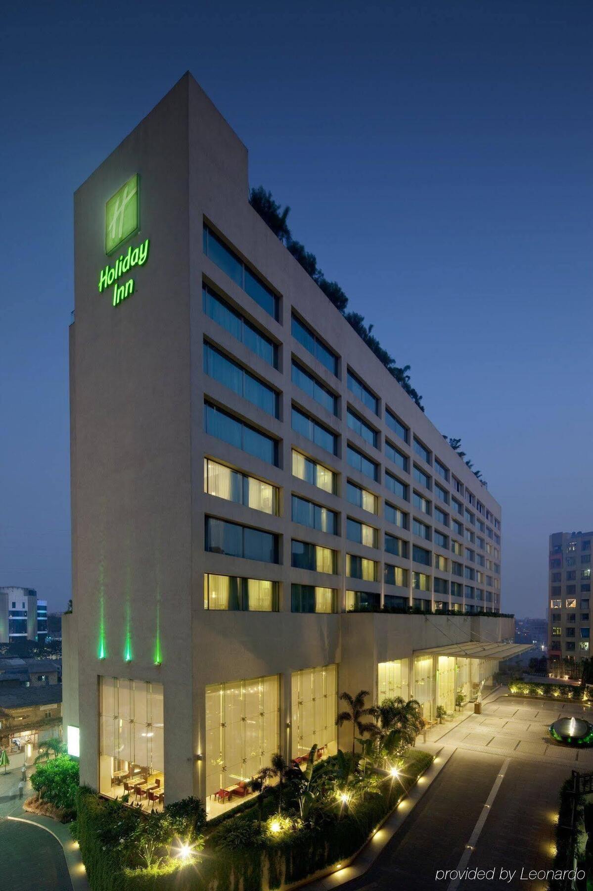 Holiday Inn Mumbai International Airport By Ihg Eksteriør bilde Holiday Inn, New Delhi
